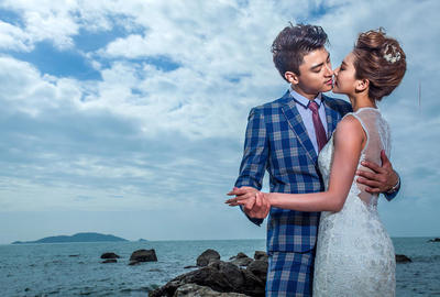 熱門(mén)旅拍婚紗照三亞包住宿產(chǎn)品包郵